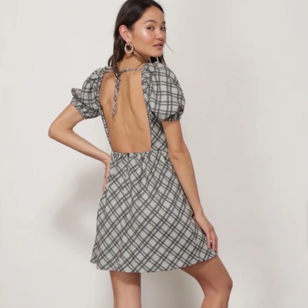 Babydoll Mini Dress Plaid Puff Sleeve Lace Up Open Back Large‎ Line and Dot